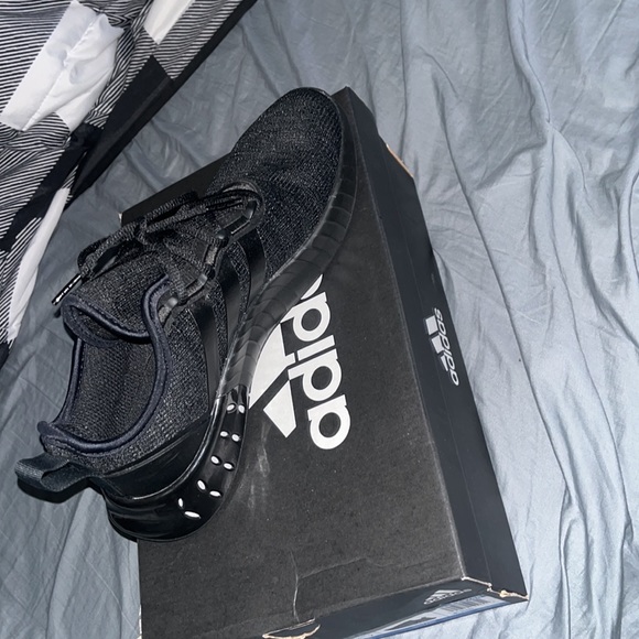 Adidas size 8.5 worn only once paid 90$ asking for $60 there to big for me. - Picture 3 of 3